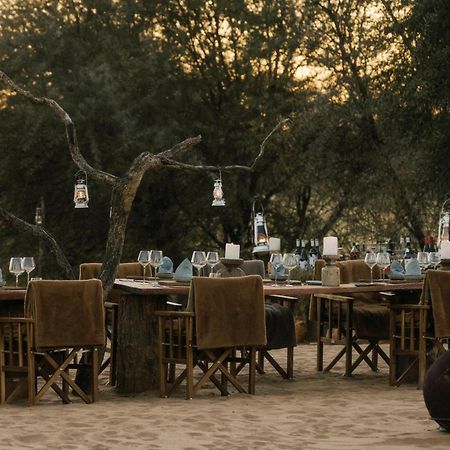 ホテル Our Habitas Namibia ウィントフーク エクステリア 写真