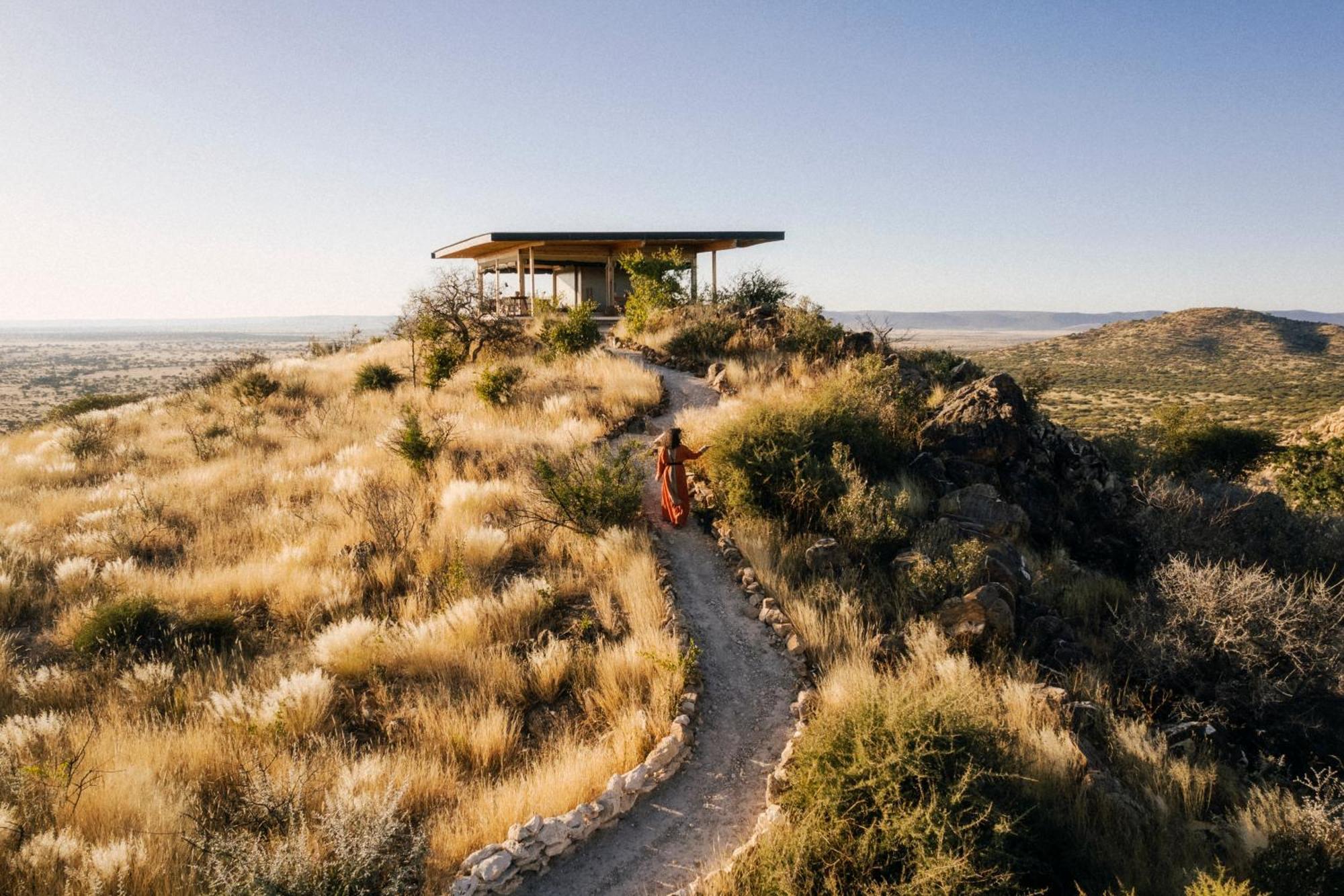 ホテル Our Habitas Namibia ウィントフーク エクステリア 写真